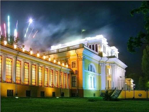 Дворец Румянцевых-Паскевичей: жемчужина классицизма над Сожем